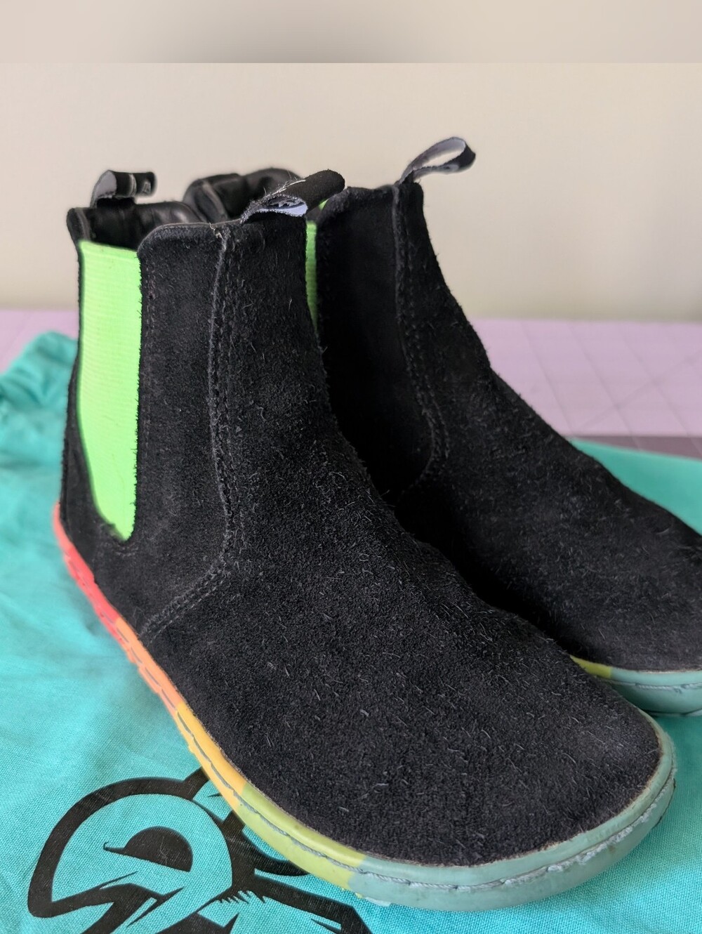 PaperKrane Skittles Neon Suede Chelsea Boots Little Kids Size 30 US 12.5 GUC